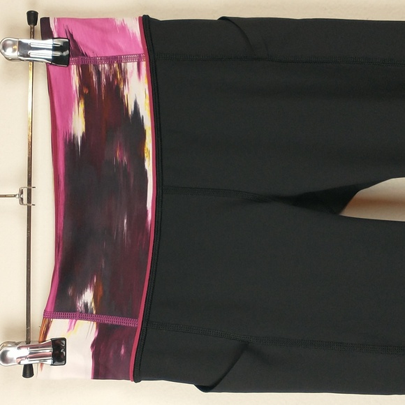 Lululemon Pace Rival Crop Leggings 2 Mesh Luxtreme Black Pigment Wind Berry - Picture 2 of 9